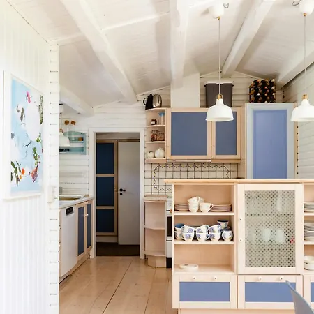 Traditional Scandinavian Log House Close To Arreso Ferienhaus *